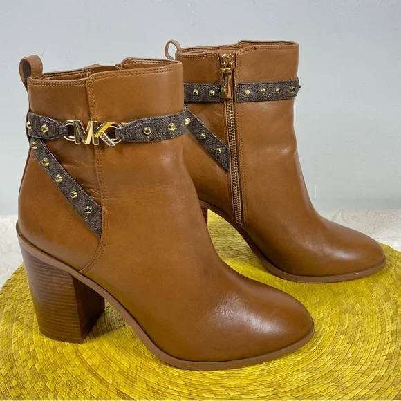 Michael Michael Kors Farrah Leather Ankle Boots in Luggage Size 8.5 - Picture 2 of 9